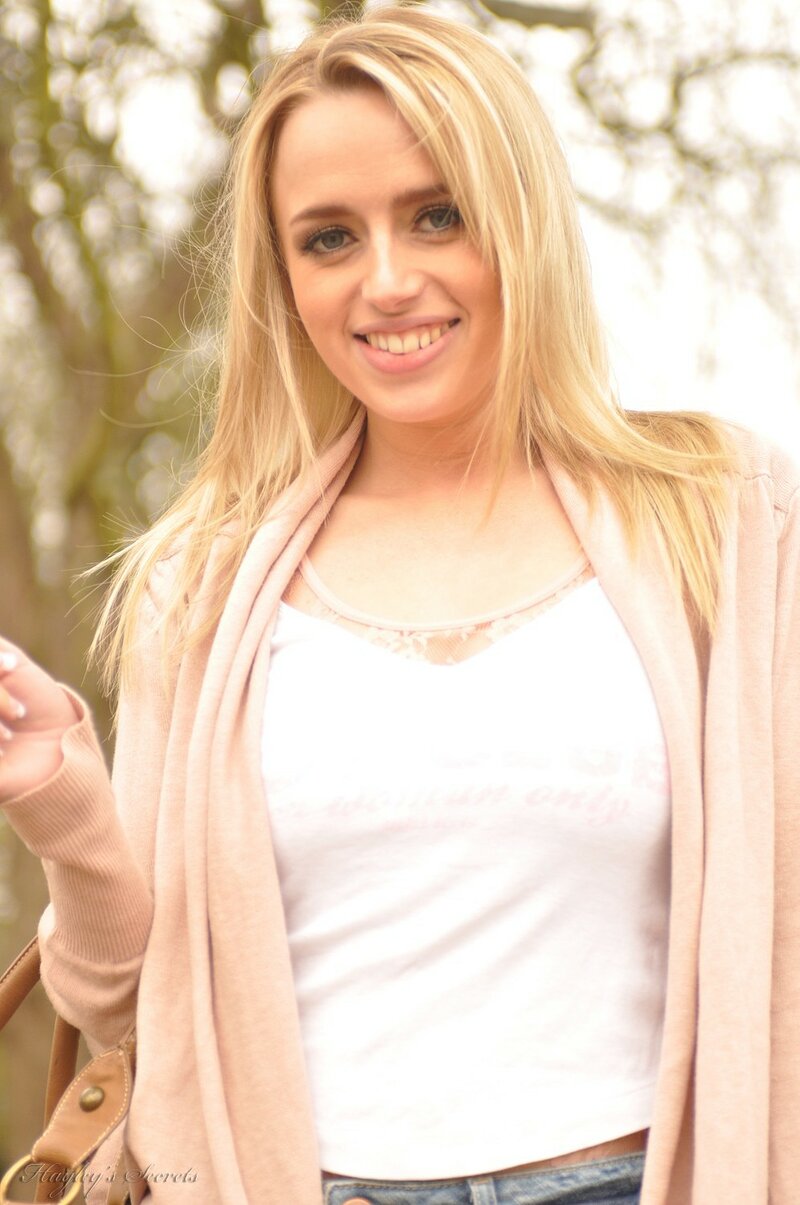 Валерия, 19 лет, 1 размер груди